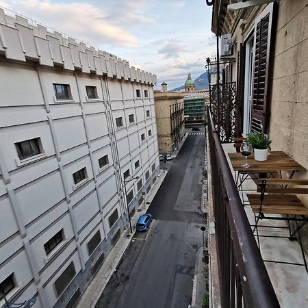 Dagnino House - Luxury Apartment In The Center Of Palermo Eksteriør billede