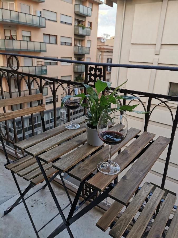 Dagnino House - Luxury Apartment In The Center Of Palermo Eksteriør billede