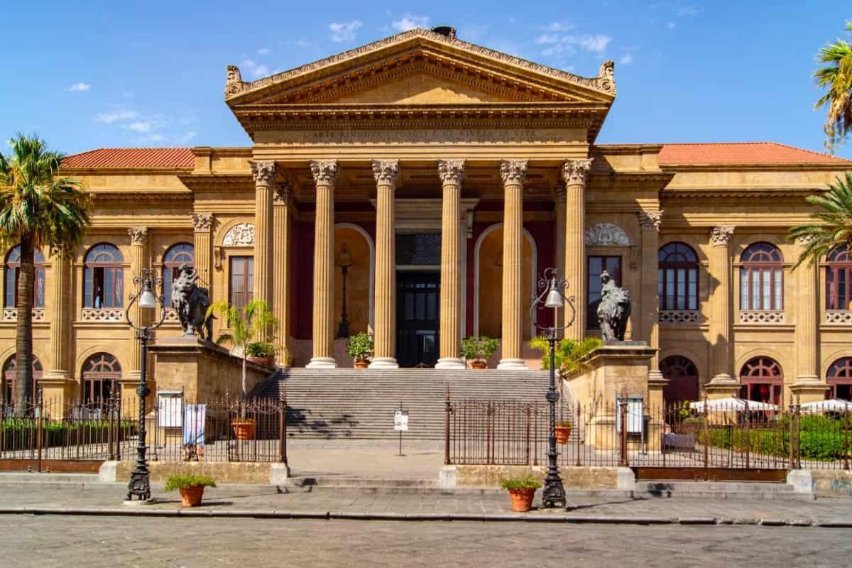 Dagnino House - Luxury Apartment In The Center Of Palermo Eksteriør billede
