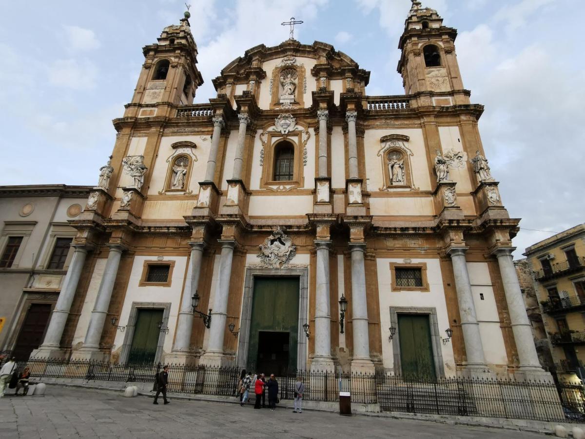 Dagnino House - Luxury Apartment In The Center Of Palermo Eksteriør billede