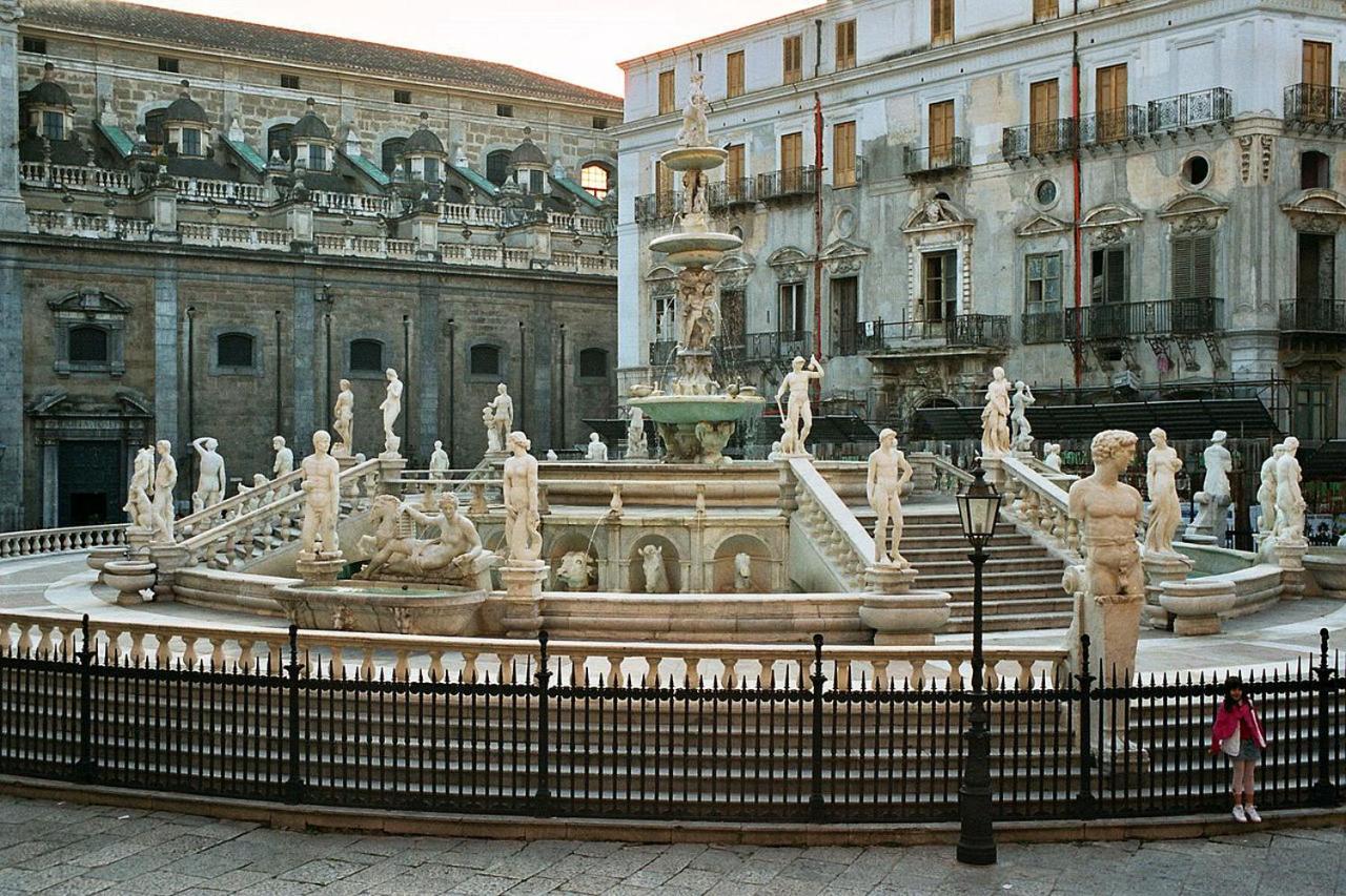 Dagnino House - Luxury Apartment In The Center Of Palermo Eksteriør billede
